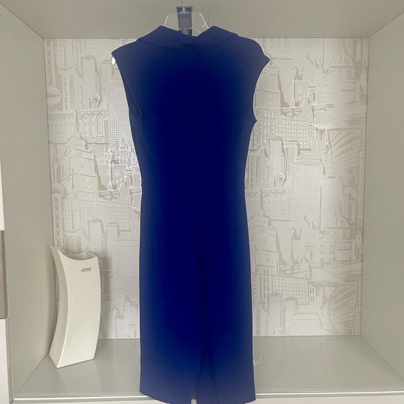 Cache Contour Collection Blue Sleeveless Below Knee V-Neck Pencil Dress Size 8 - Picture 8 of 11